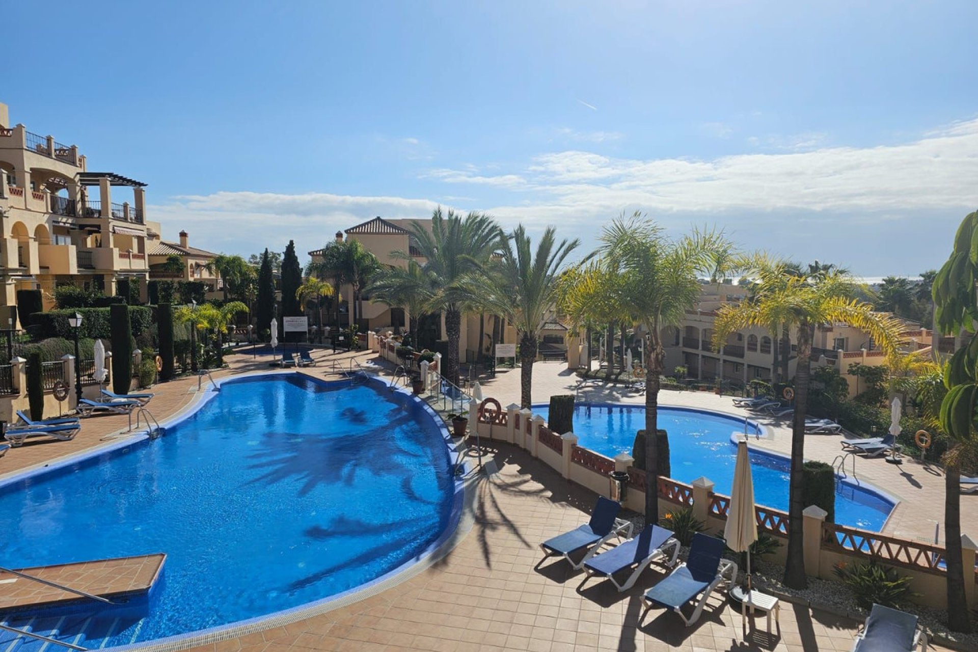 Resale - Apartment - Ground Floor Apartment - Estepona - Atalaya