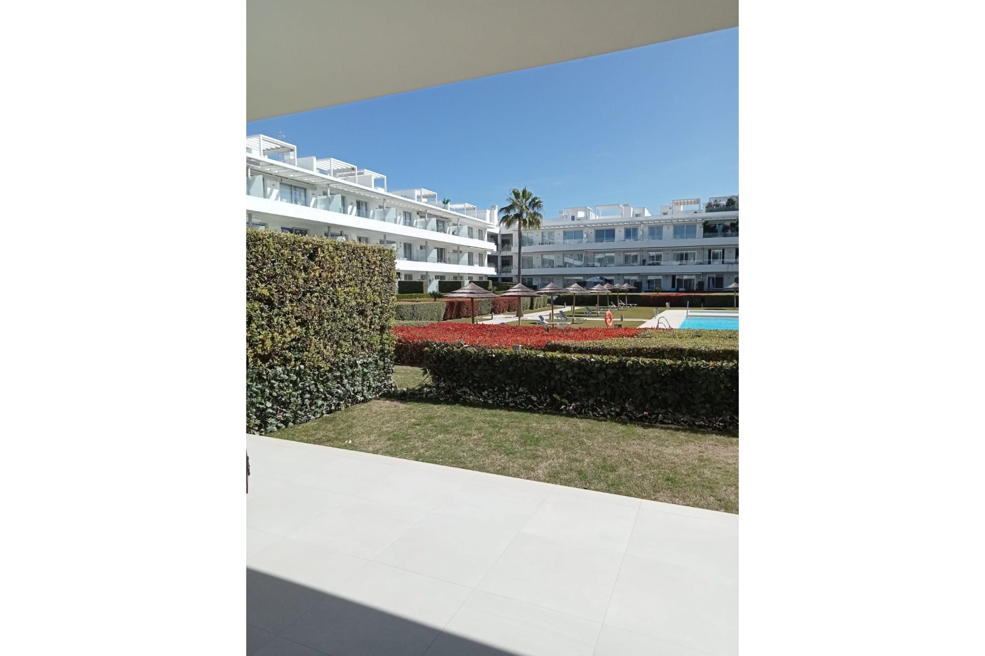 Resale - Apartment - Ground Floor Apartment - Estepona - Bel Air