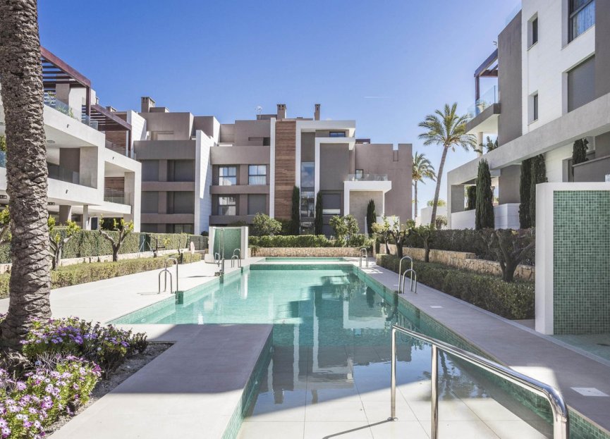 Resale - Apartment - Ground Floor Apartment - Estepona - Cancelada