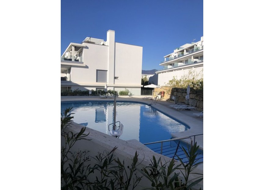 Resale - Apartment - Ground Floor Apartment - Estepona - Cancelada