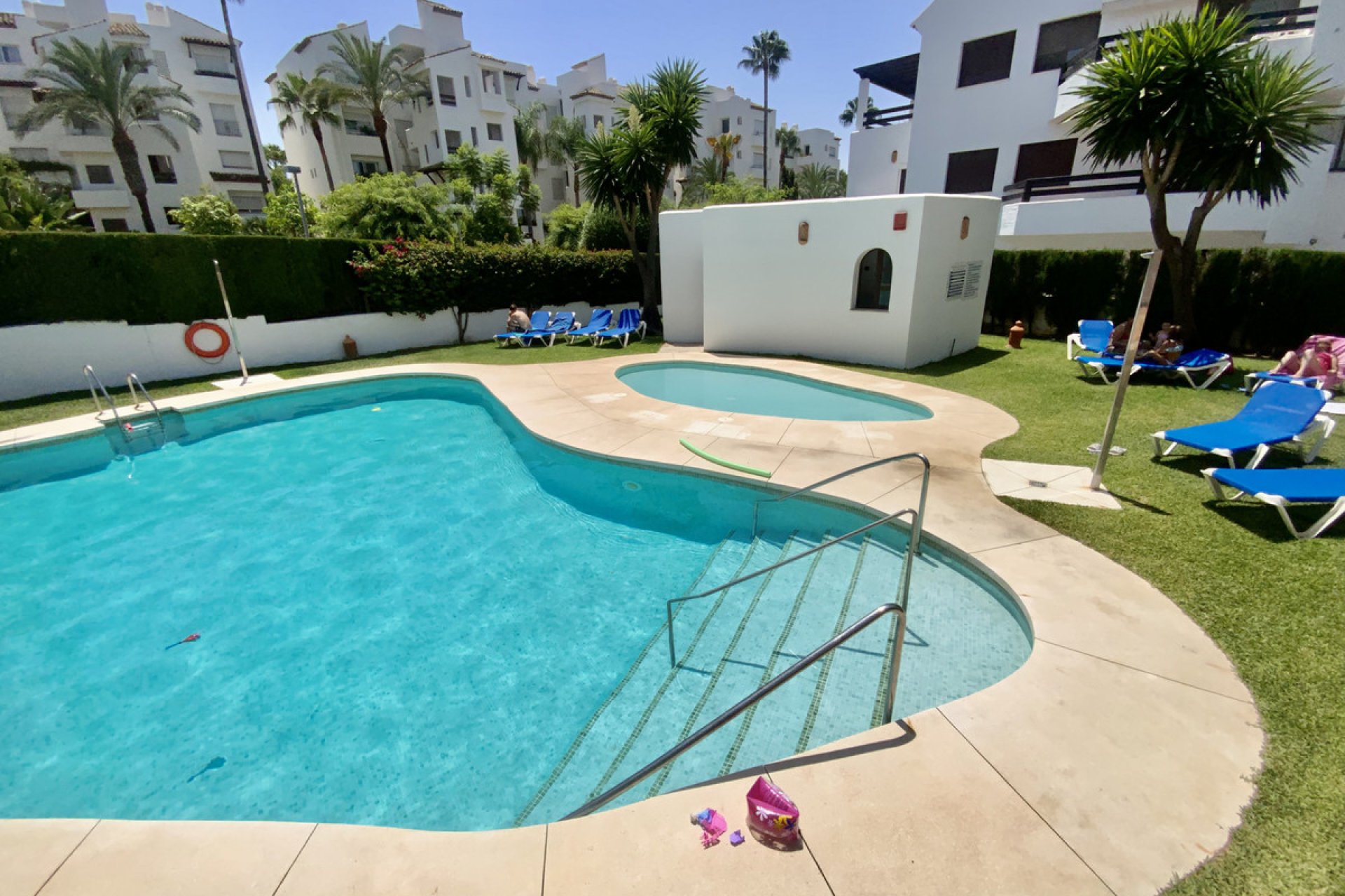 Resale - Apartment - Ground Floor Apartment - Estepona - Costalita