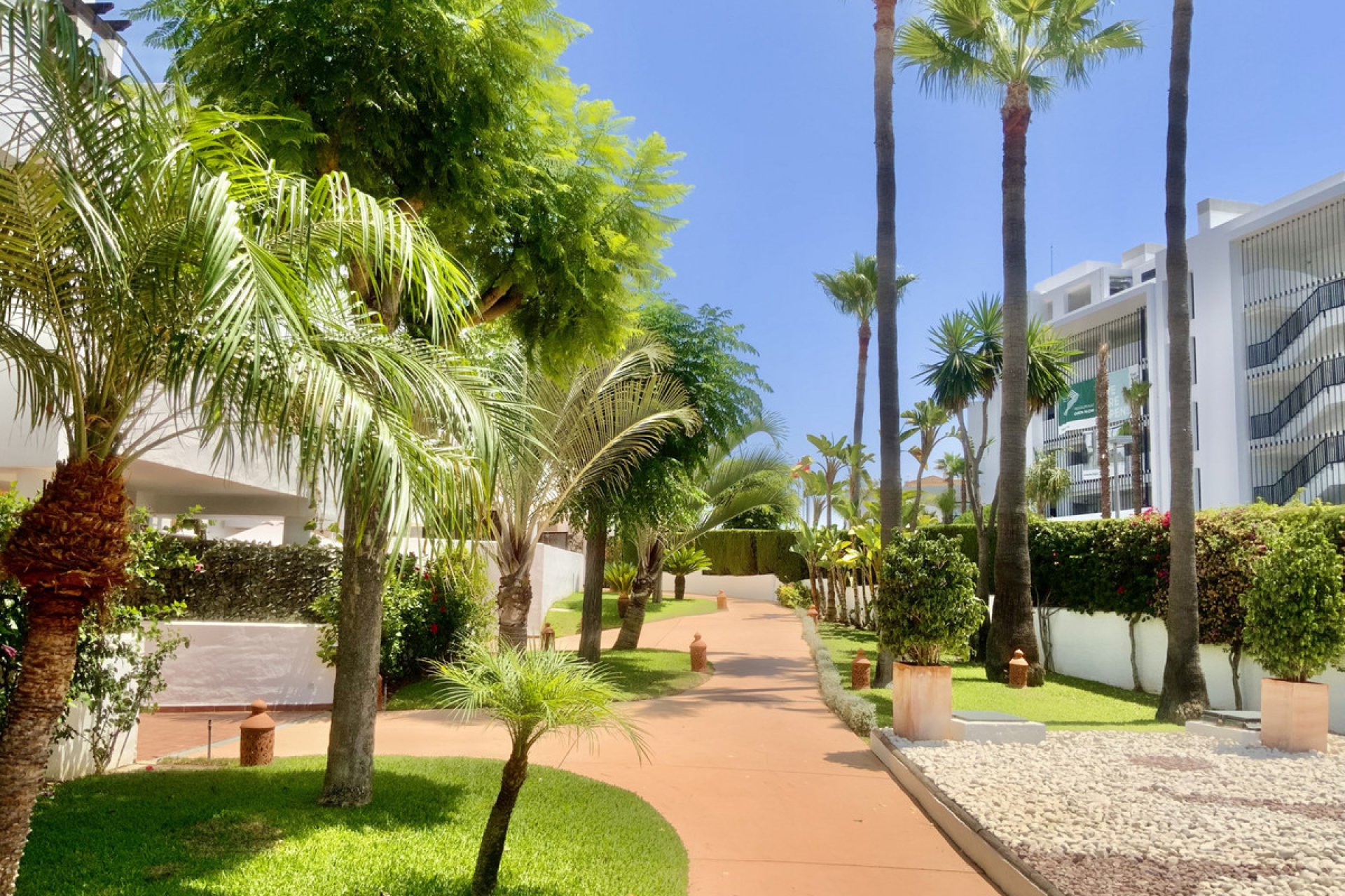 Resale - Apartment - Ground Floor Apartment - Estepona - Costalita