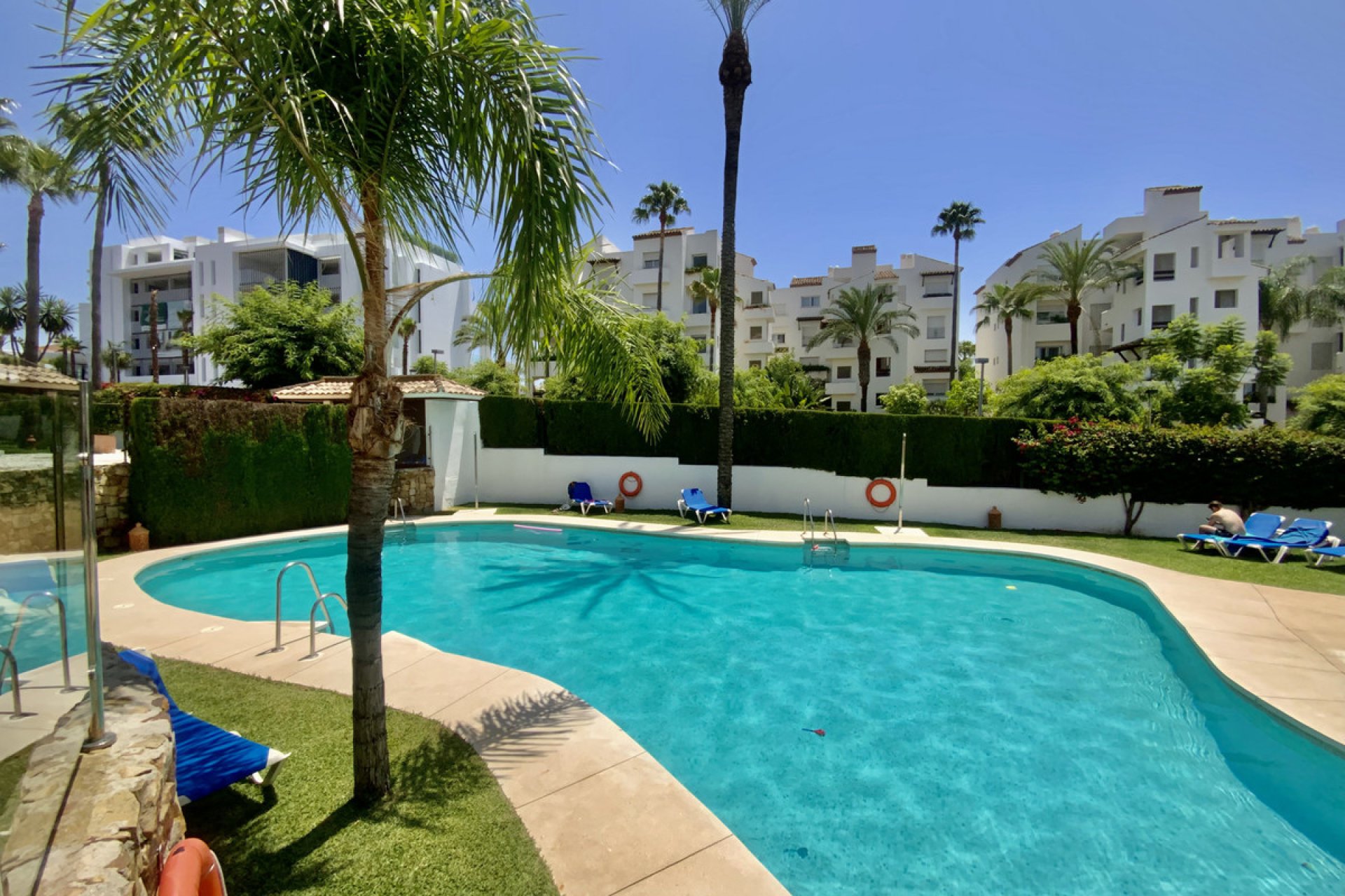 Resale - Apartment - Ground Floor Apartment - Estepona - Costalita