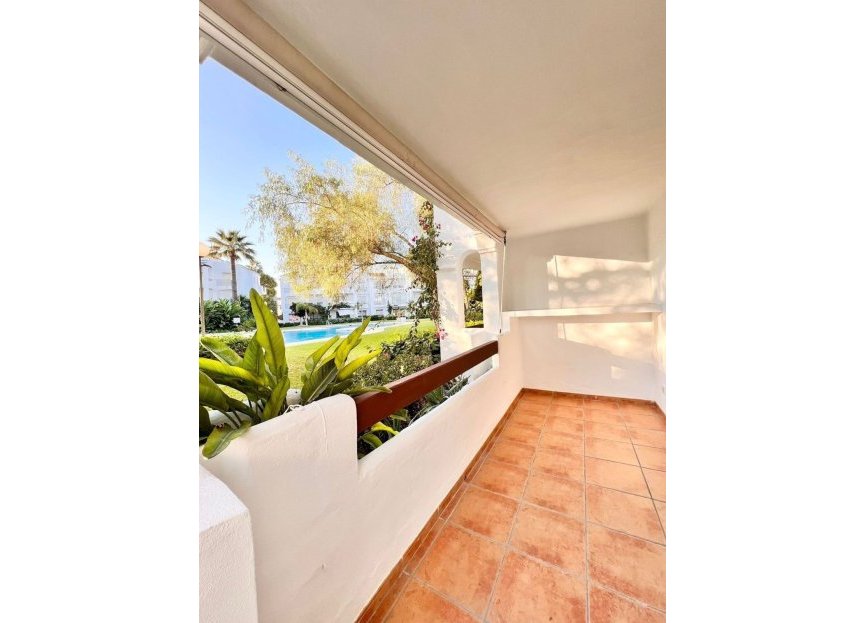 Resale - Apartment - Ground Floor Apartment - Estepona - Costalita