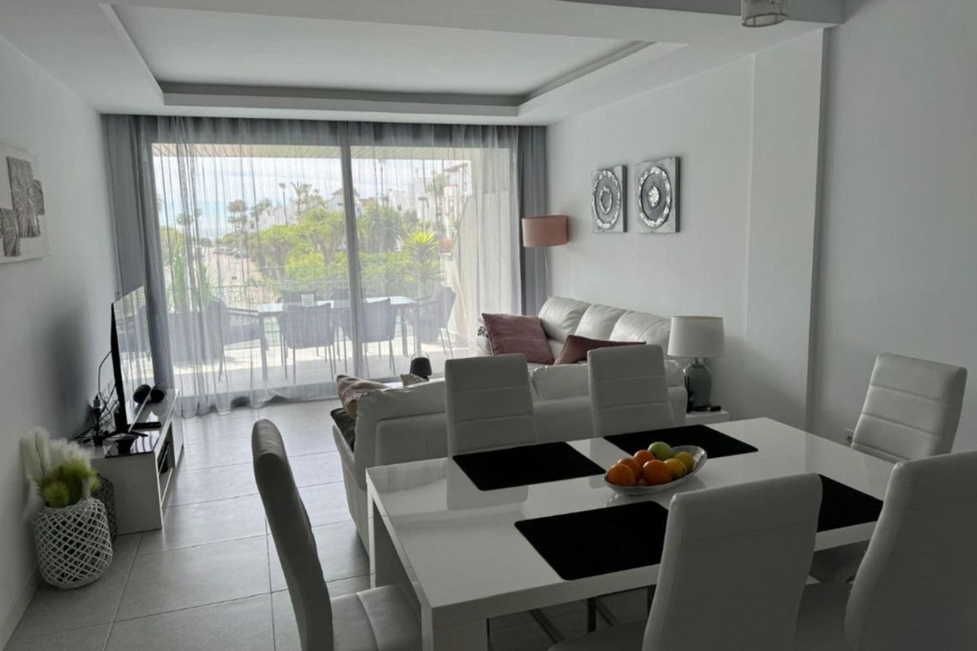 Resale - Apartment - Ground Floor Apartment - Estepona - Costalita