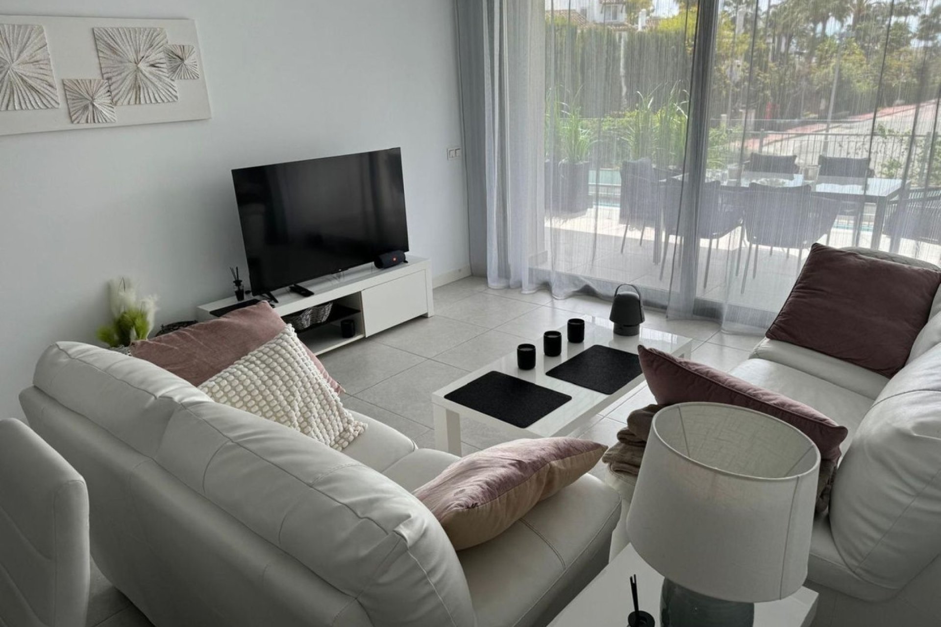 Resale - Apartment - Ground Floor Apartment - Estepona - Costalita