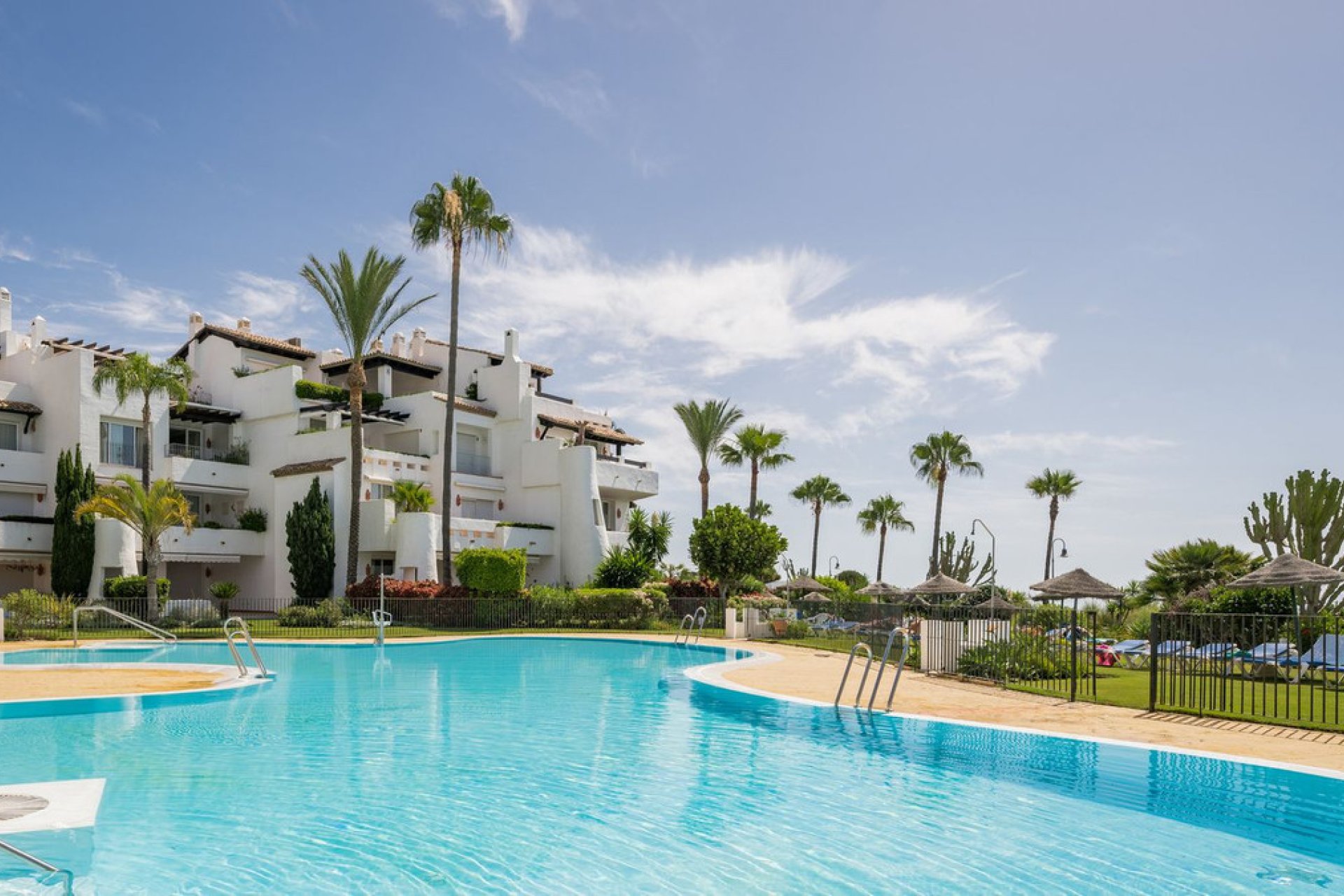 Resale - Apartment - Ground Floor Apartment - Estepona - Costalita