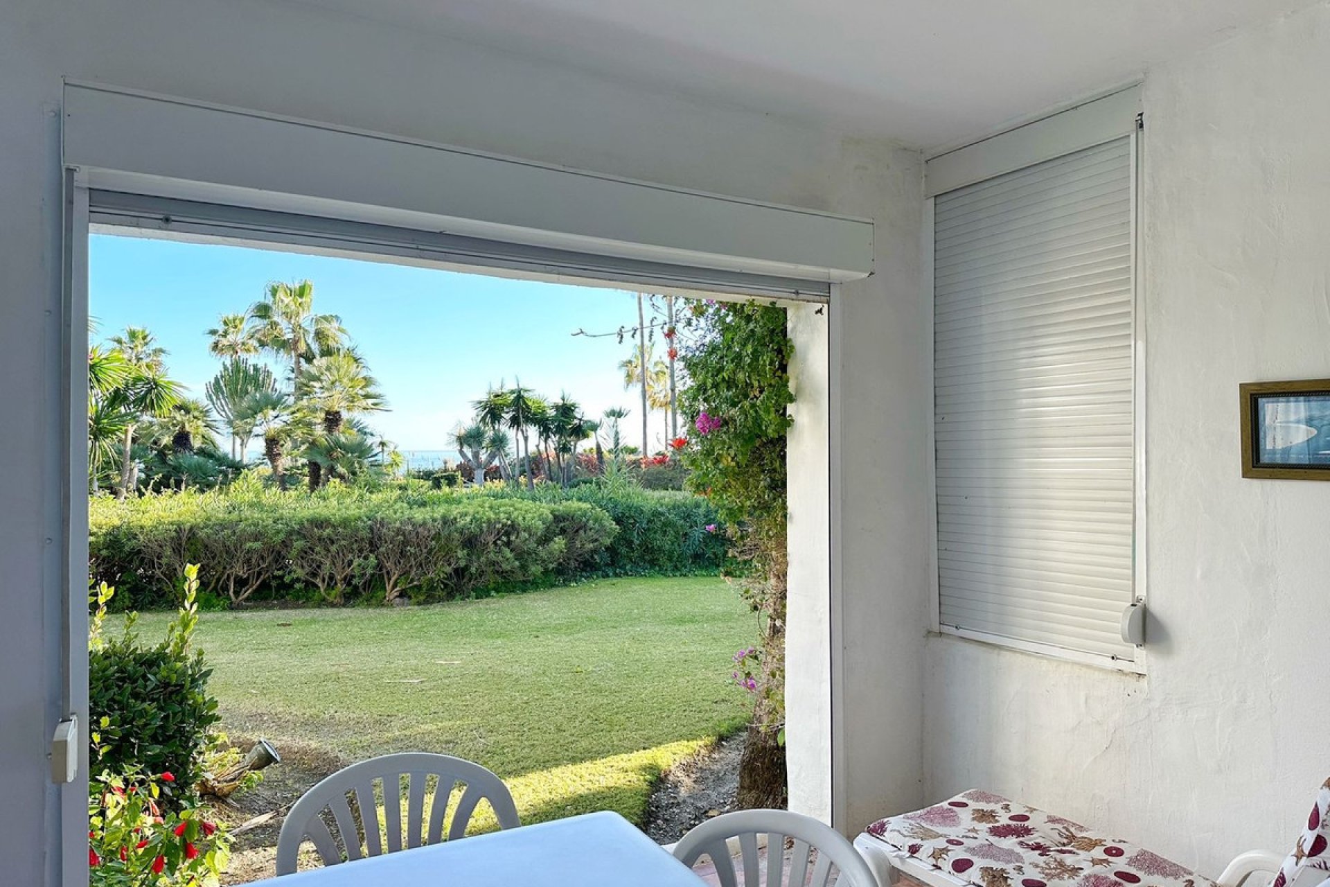 Resale - Apartment - Ground Floor Apartment - Estepona - Costalita