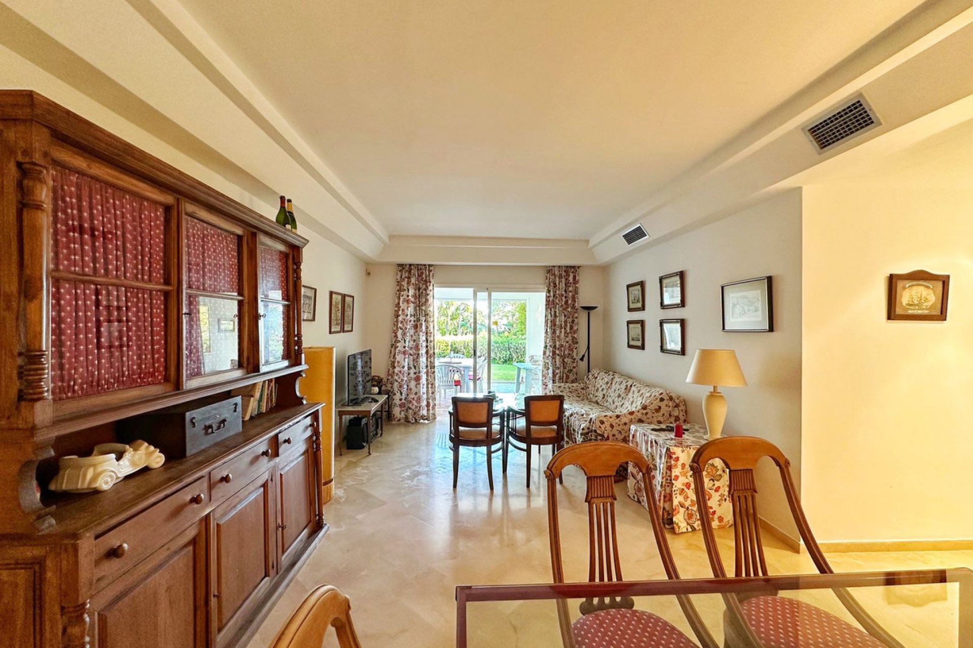 Resale - Apartment - Ground Floor Apartment - Estepona - Costalita