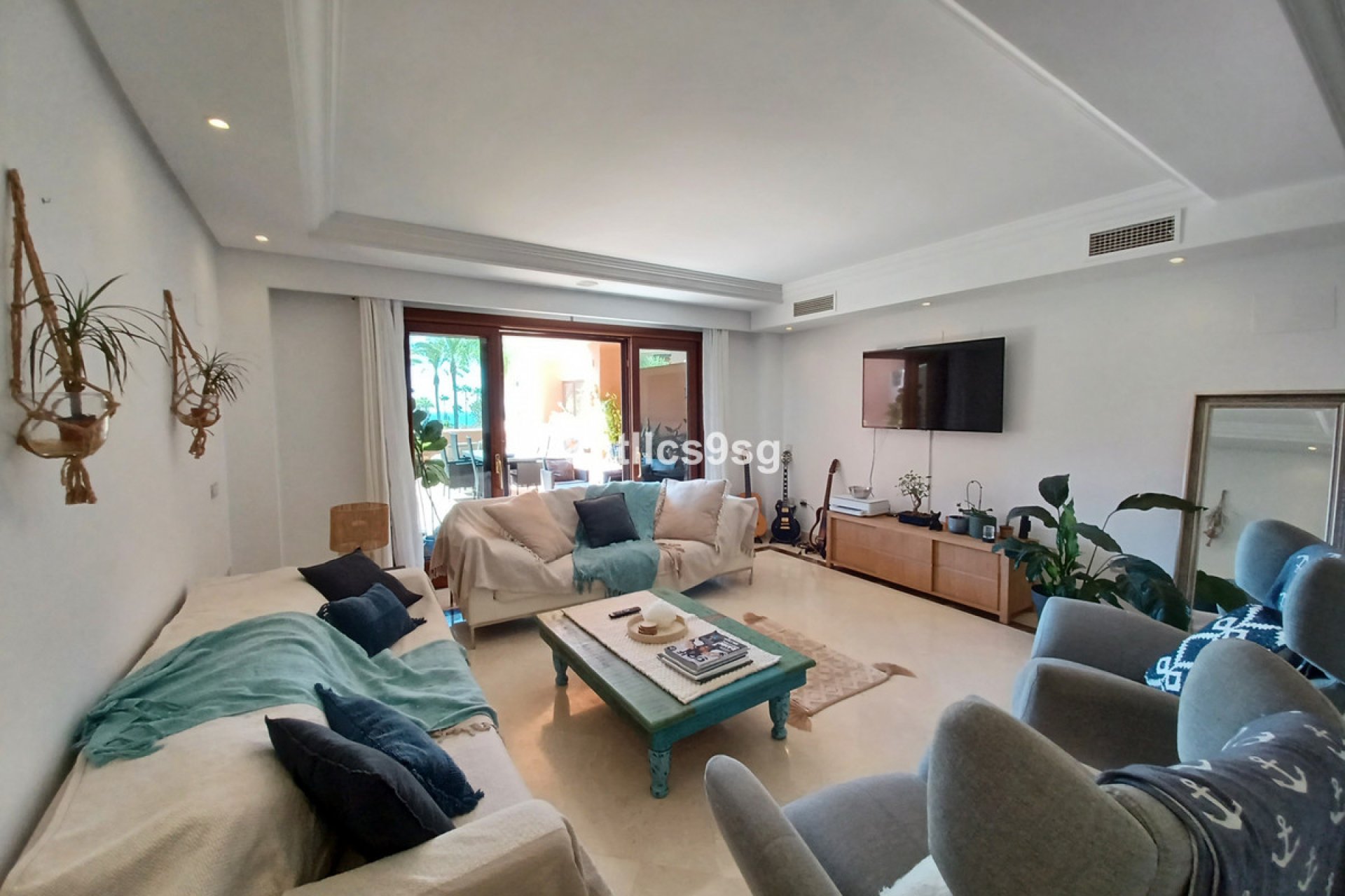 Resale - Apartment - Ground Floor Apartment - Estepona - Estepona Centro