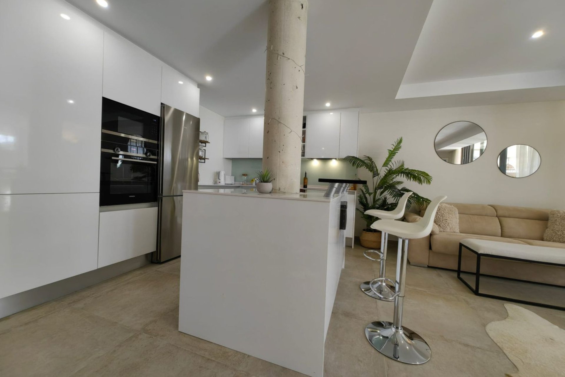 Resale - Apartment - Ground Floor Apartment - Estepona - Estepona Centro