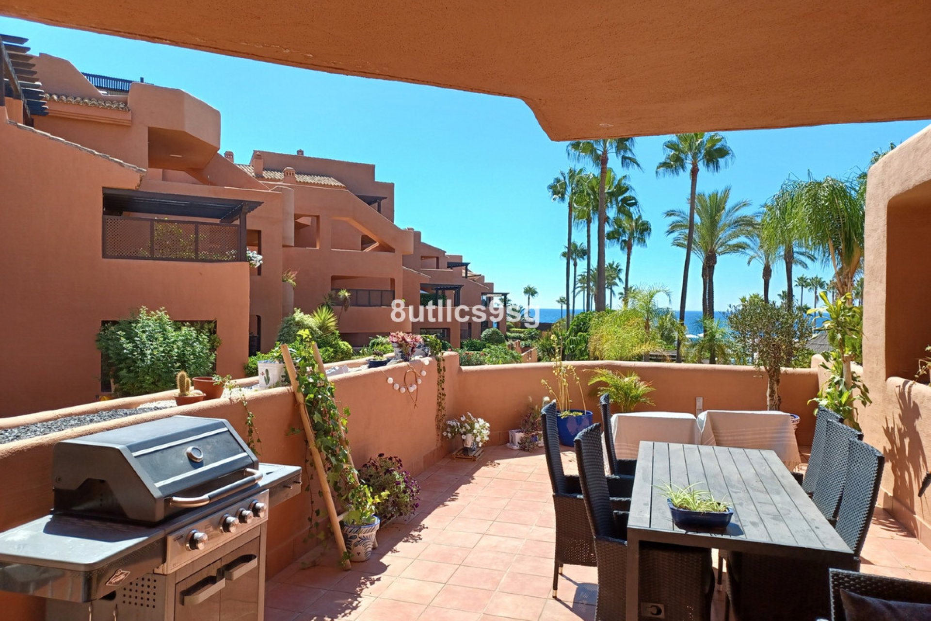 Resale - Apartment - Ground Floor Apartment - Estepona - Estepona Centro