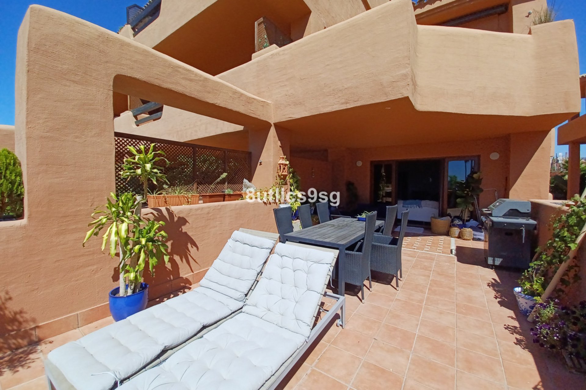 Resale - Apartment - Ground Floor Apartment - Estepona - Estepona Centro