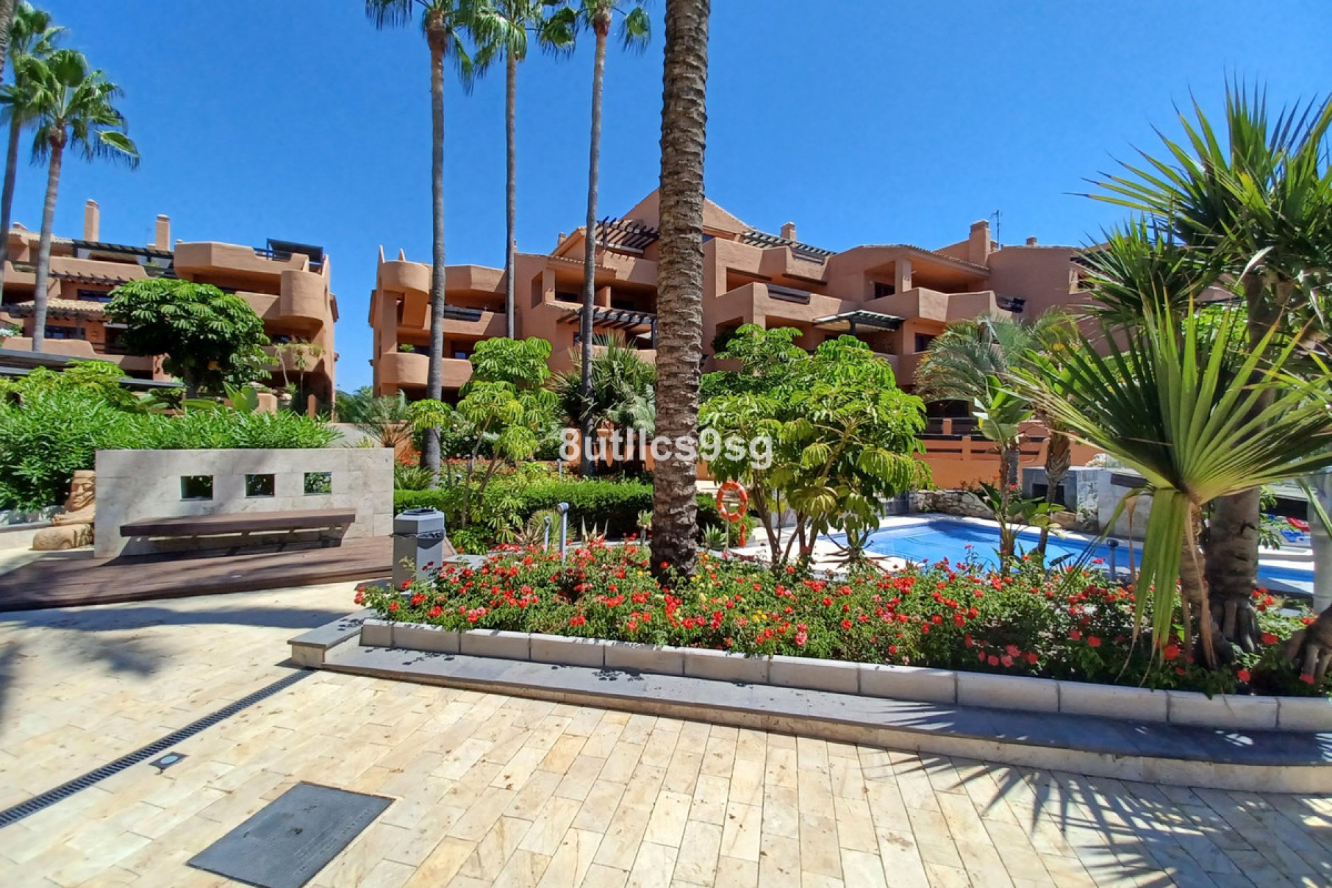 Resale - Apartment - Ground Floor Apartment - Estepona - Estepona Centro