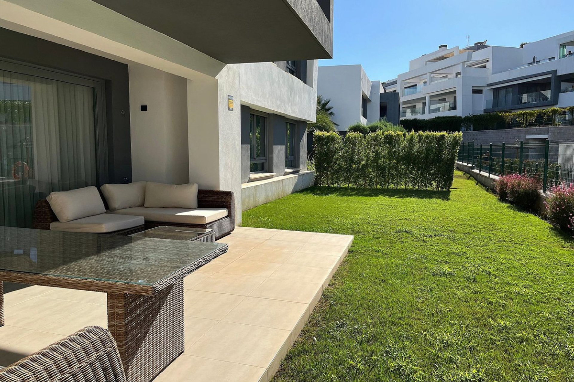 Resale - Apartment - Ground Floor Apartment - Estepona - Estepona Centro