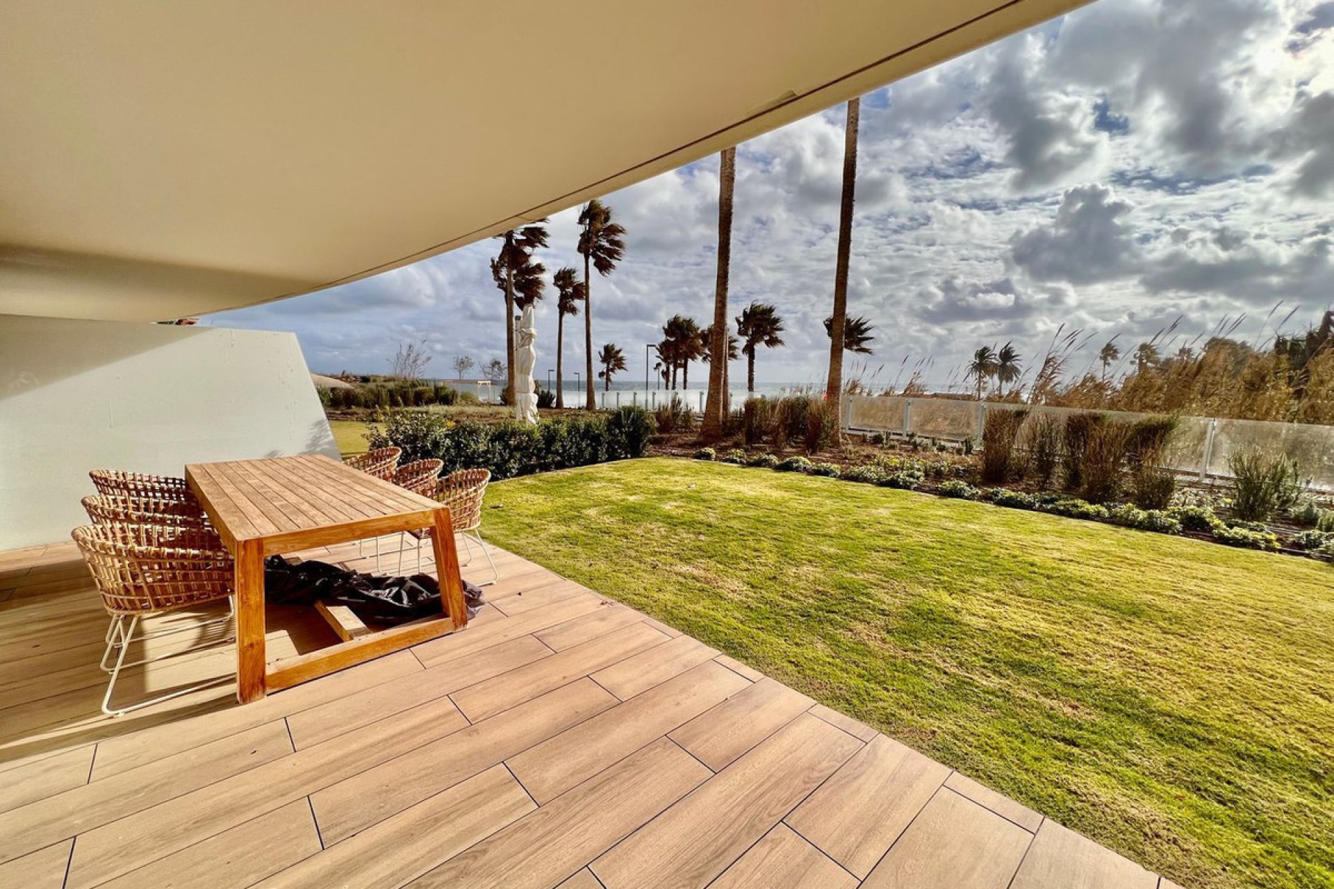 Resale - Apartment - Ground Floor Apartment - Estepona - Estepona Centro