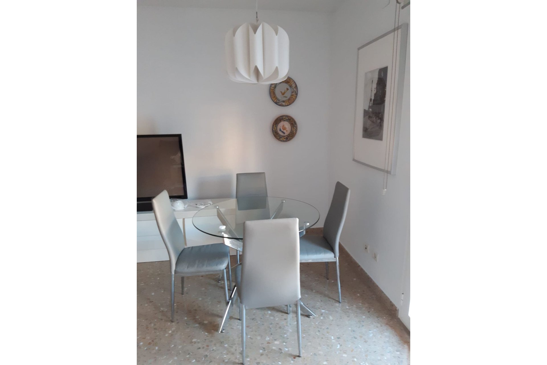 Resale - Apartment - Ground Floor Apartment - Estepona - Estepona Centro