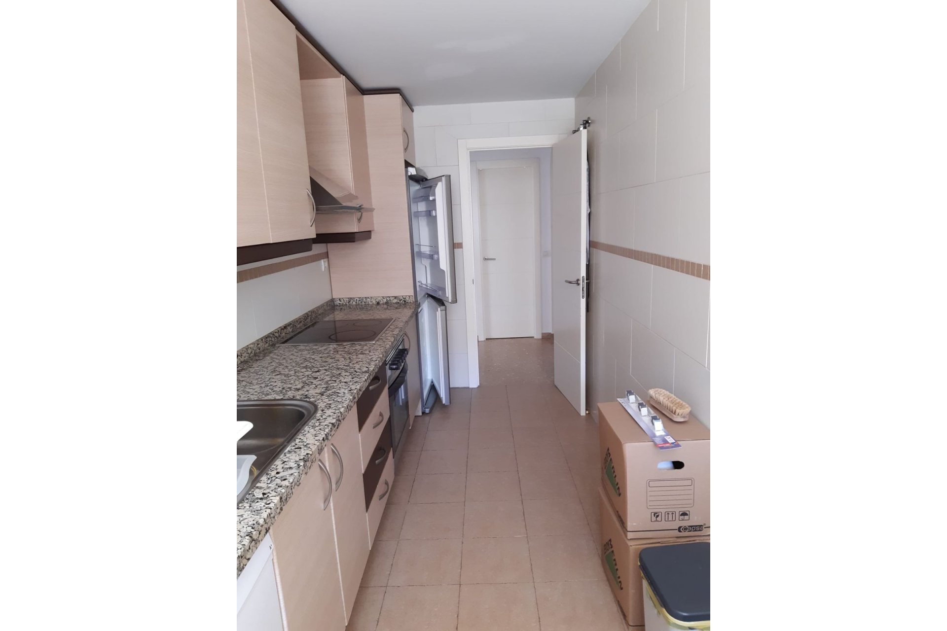 Resale - Apartment - Ground Floor Apartment - Estepona - Estepona Centro