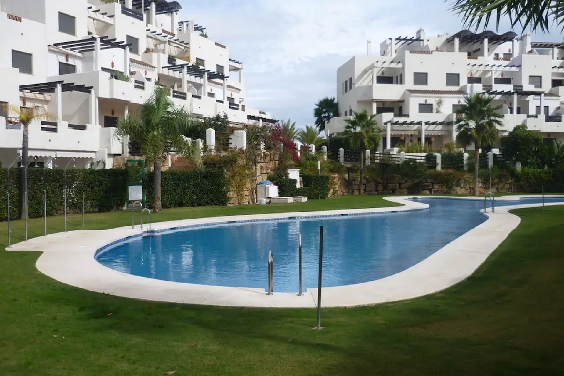 Resale - Apartment - Ground Floor Apartment - Estepona - Estepona Centro