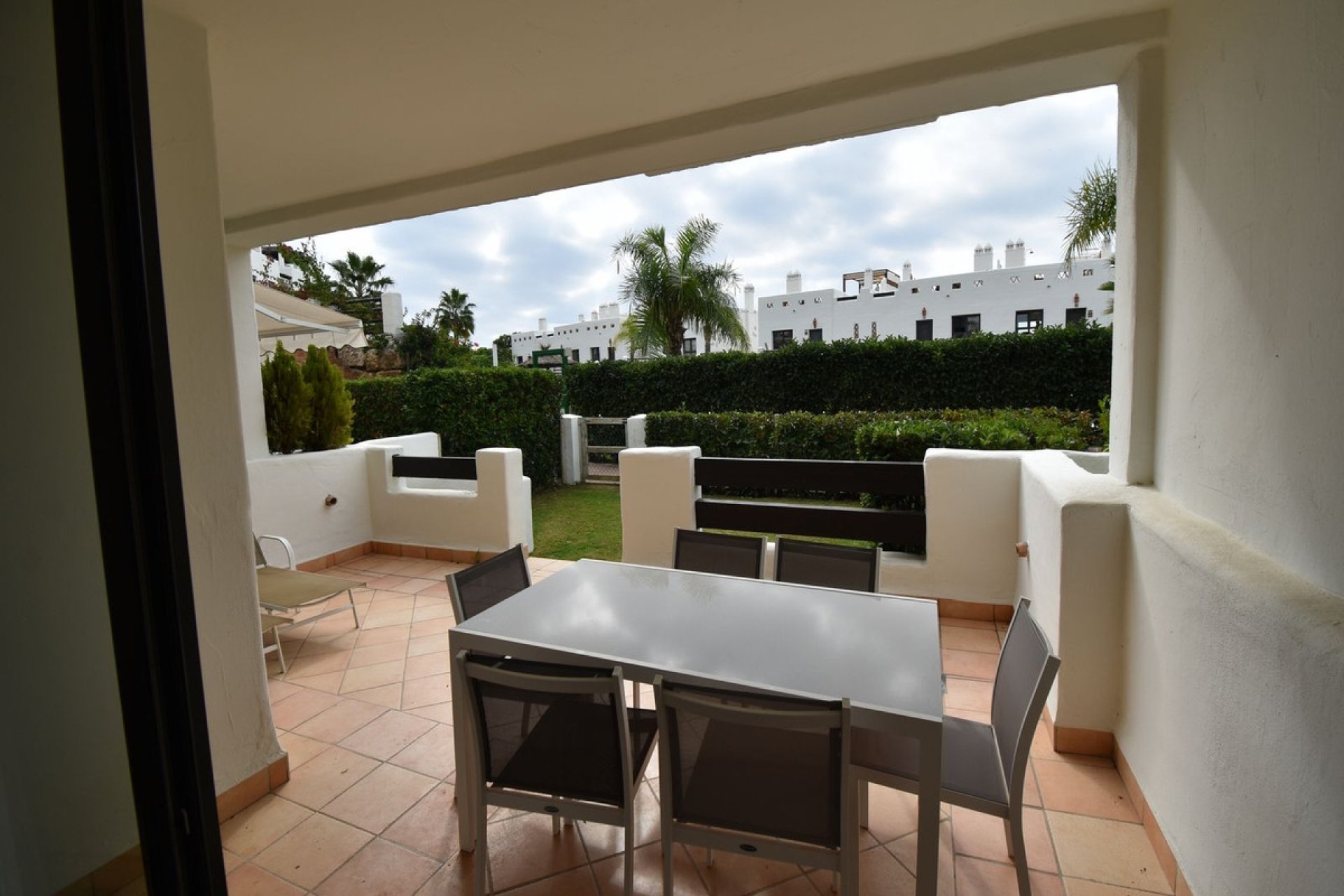 Resale - Apartment - Ground Floor Apartment - Estepona - Estepona Centro