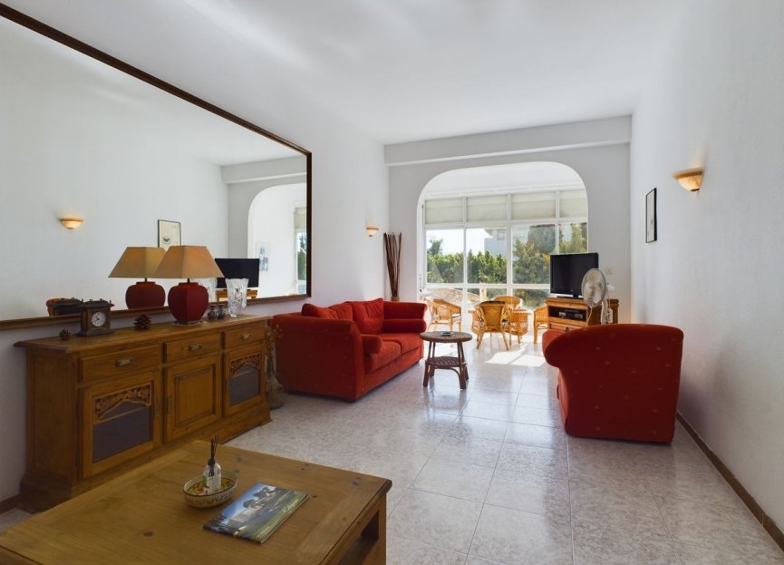 Resale - Apartment - Ground Floor Apartment - Estepona - Estepona Centro