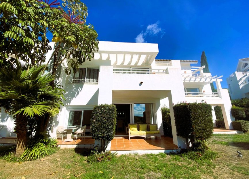 Resale - Apartment - Ground Floor Apartment - Estepona - Estepona Centro