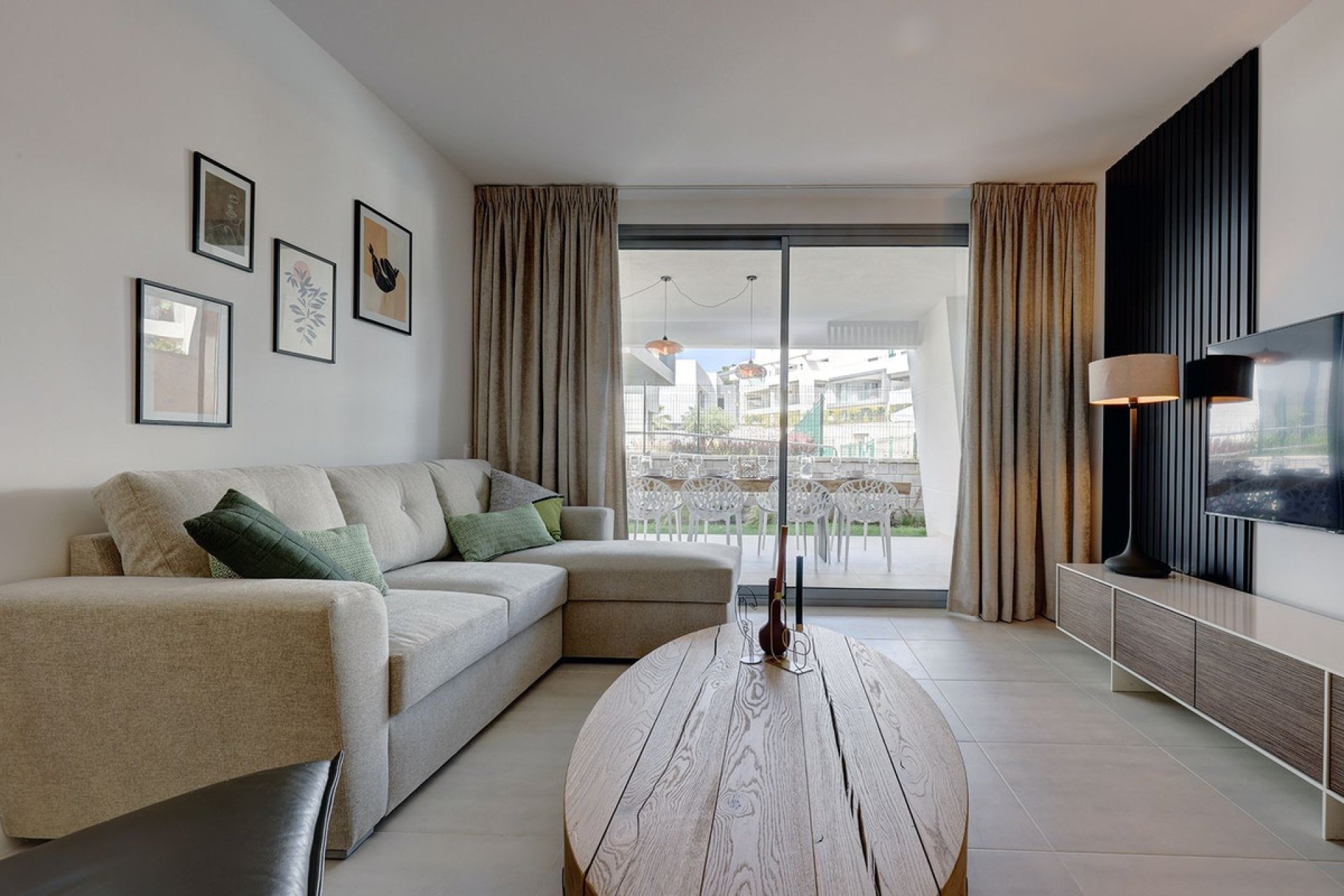 Resale - Apartment - Ground Floor Apartment - Estepona - Estepona Centro