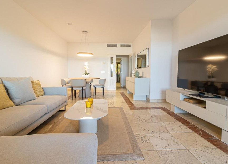 Resale - Apartment - Ground Floor Apartment - Estepona - Estepona Centro