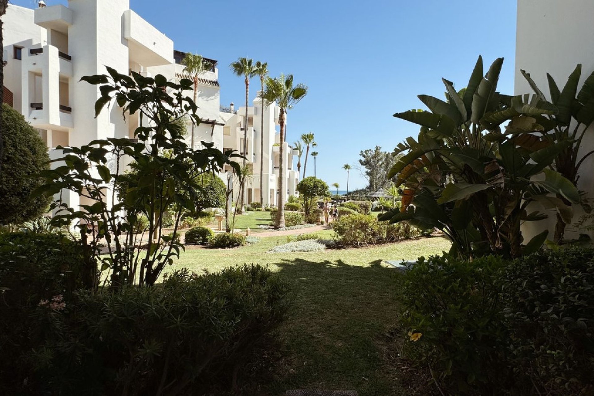 Resale - Apartment - Ground Floor Apartment - Estepona - Estepona Centro