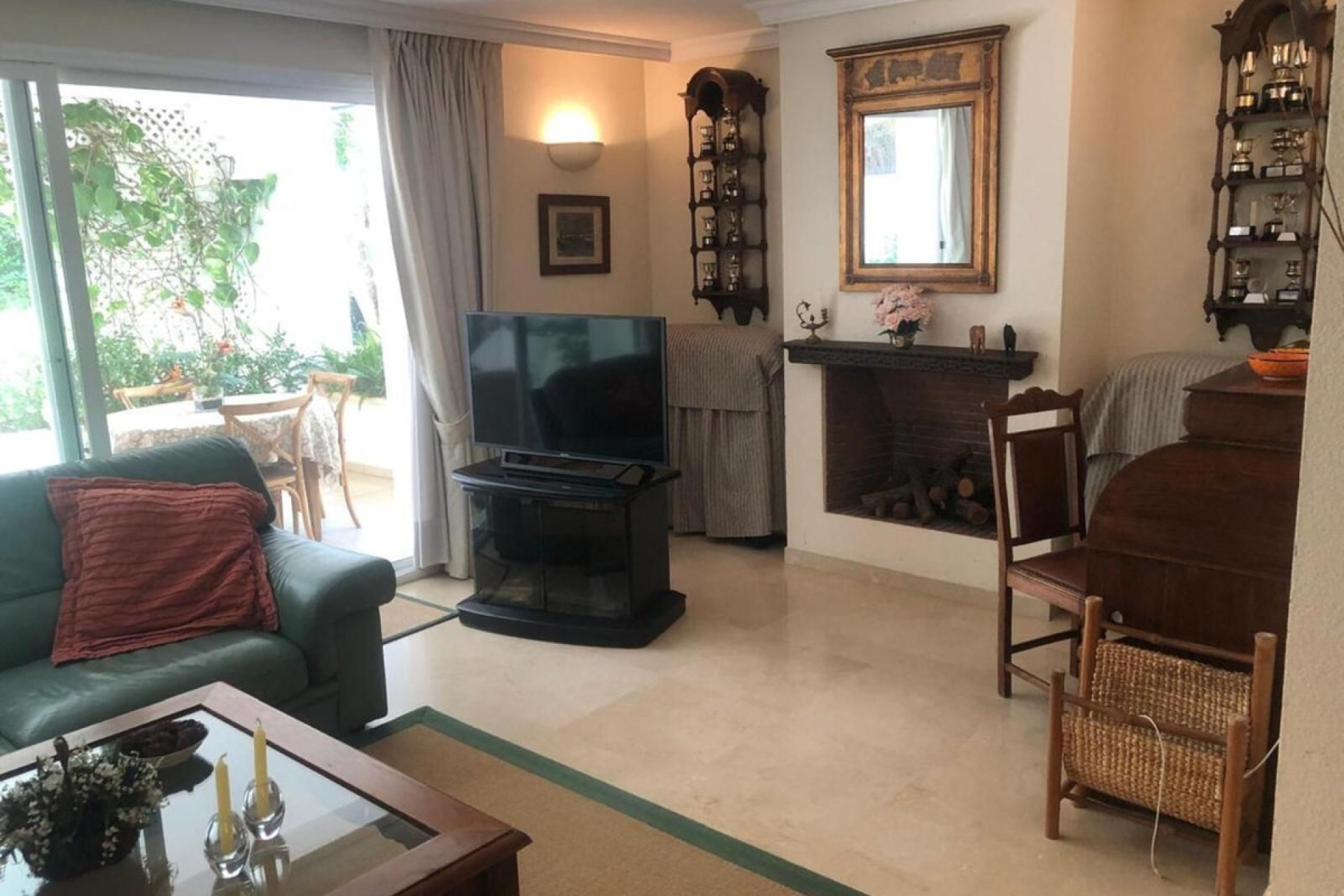 Resale - Apartment - Ground Floor Apartment - Estepona - Estepona Centro