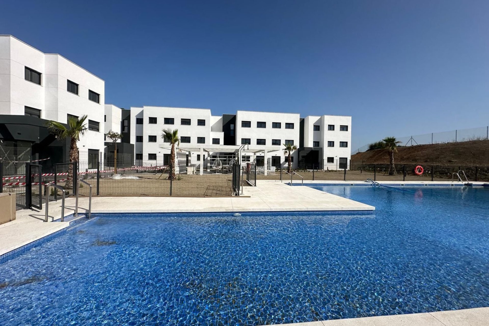 Resale - Apartment - Ground Floor Apartment - Estepona - Estepona Centro