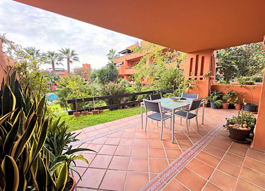 Resale - Apartment - Ground Floor Apartment - Estepona - Estepona Centro