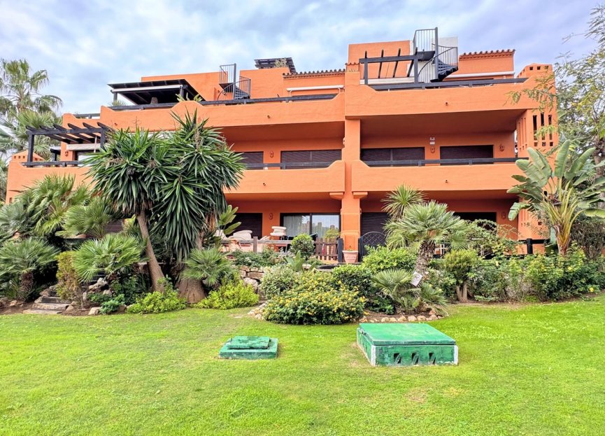 Resale - Apartment - Ground Floor Apartment - Estepona - Estepona Centro