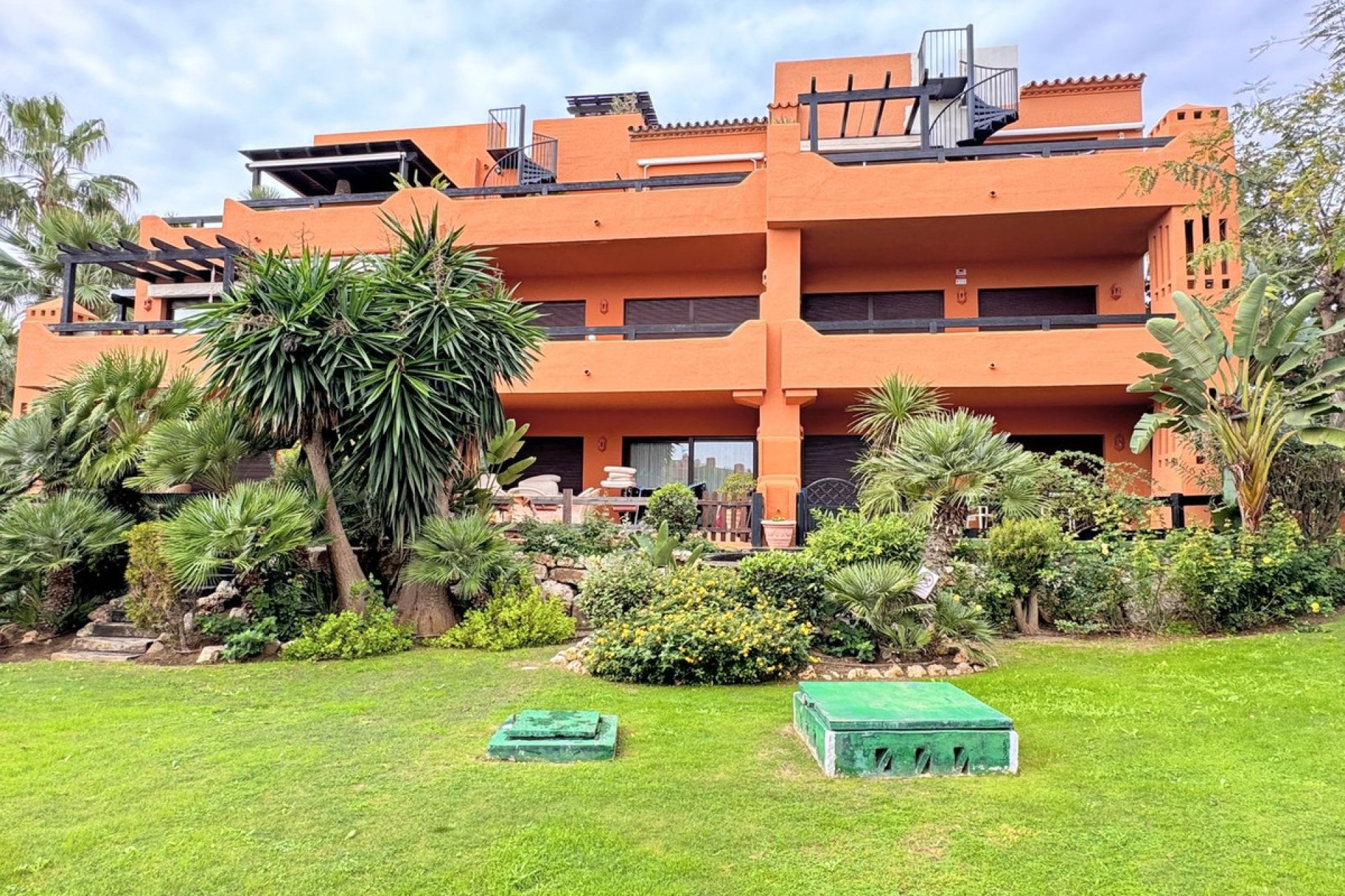 Resale - Apartment - Ground Floor Apartment - Estepona - Estepona Centro