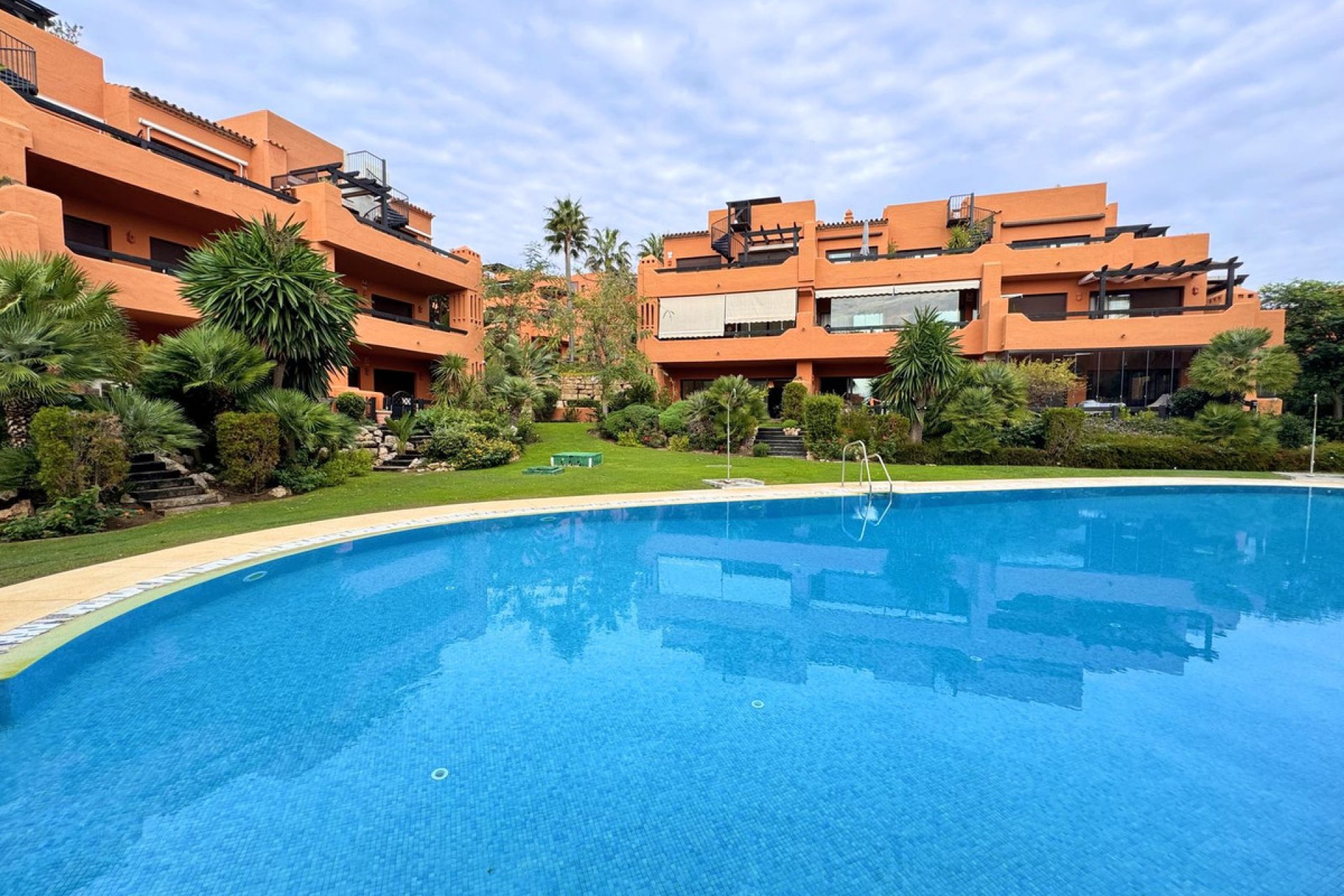 Resale - Apartment - Ground Floor Apartment - Estepona - Estepona Centro