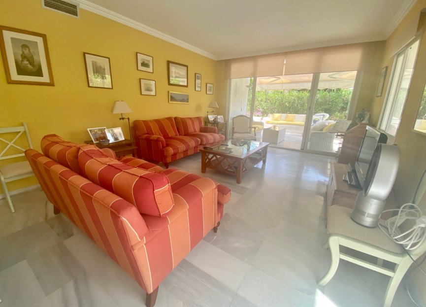 Resale - Apartment - Ground Floor Apartment - Estepona - Estepona Centro