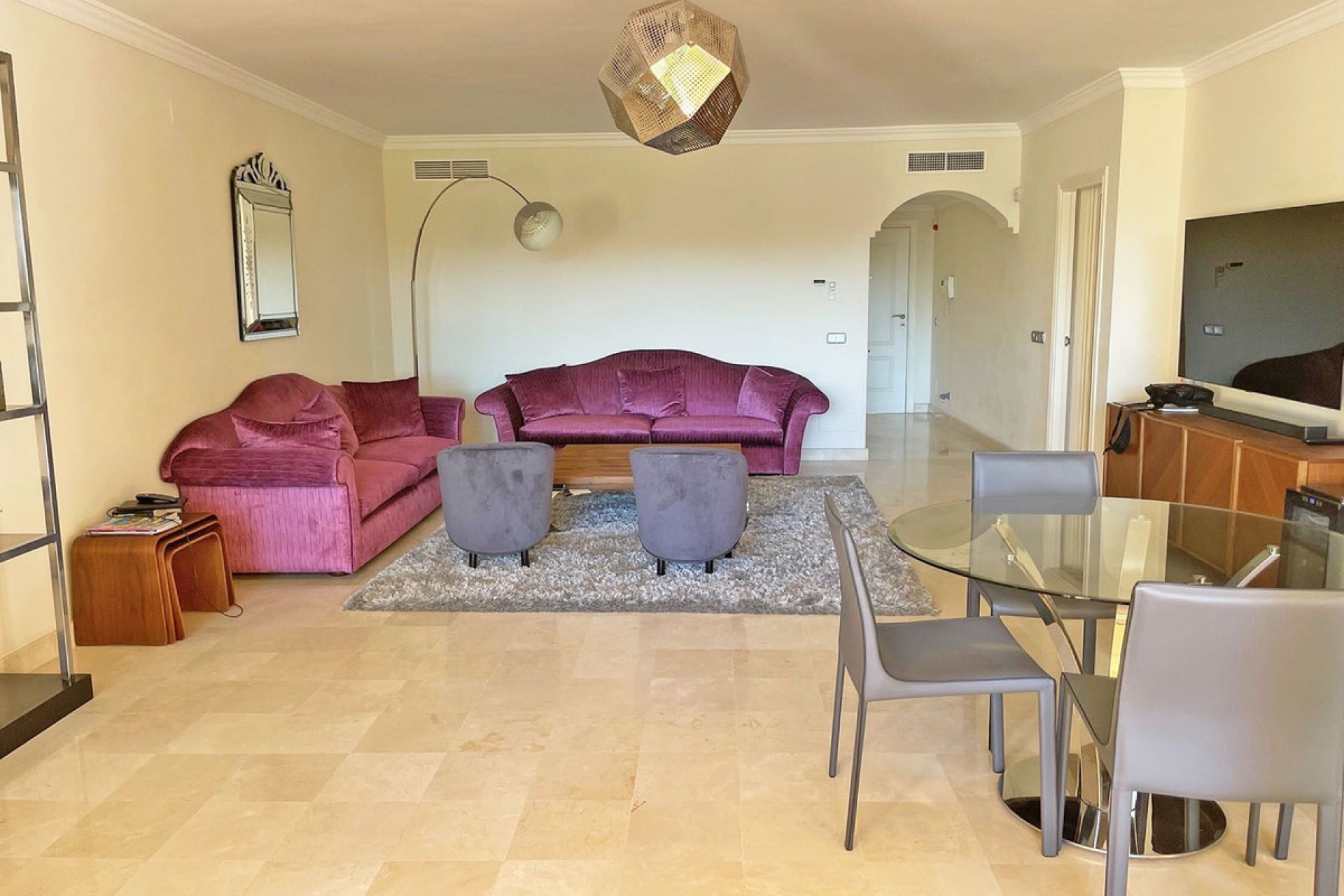 Resale - Apartment - Ground Floor Apartment - Estepona - Estepona Centro