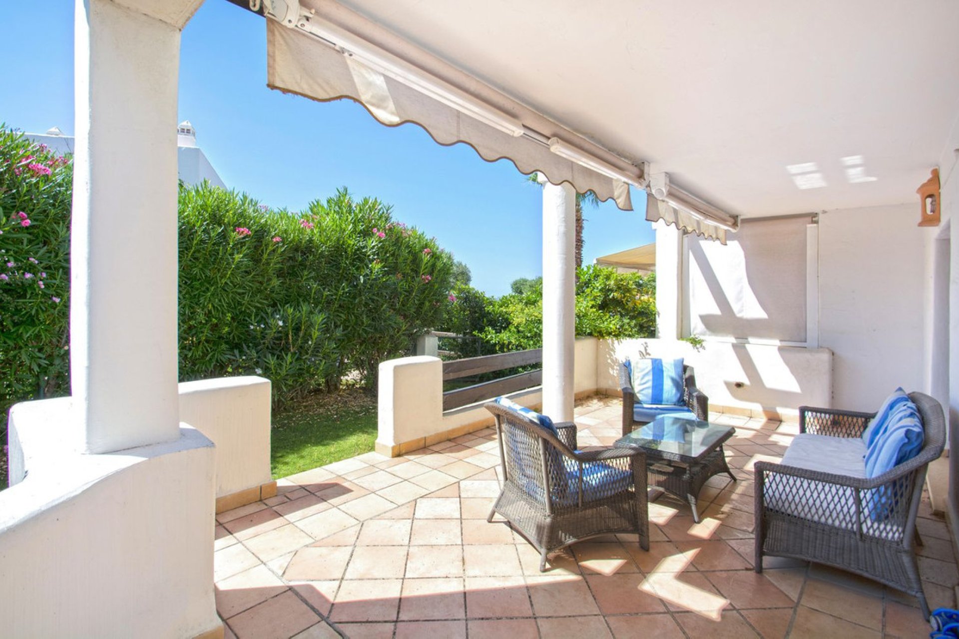 Resale - Apartment - Ground Floor Apartment - Estepona - Estepona Centro