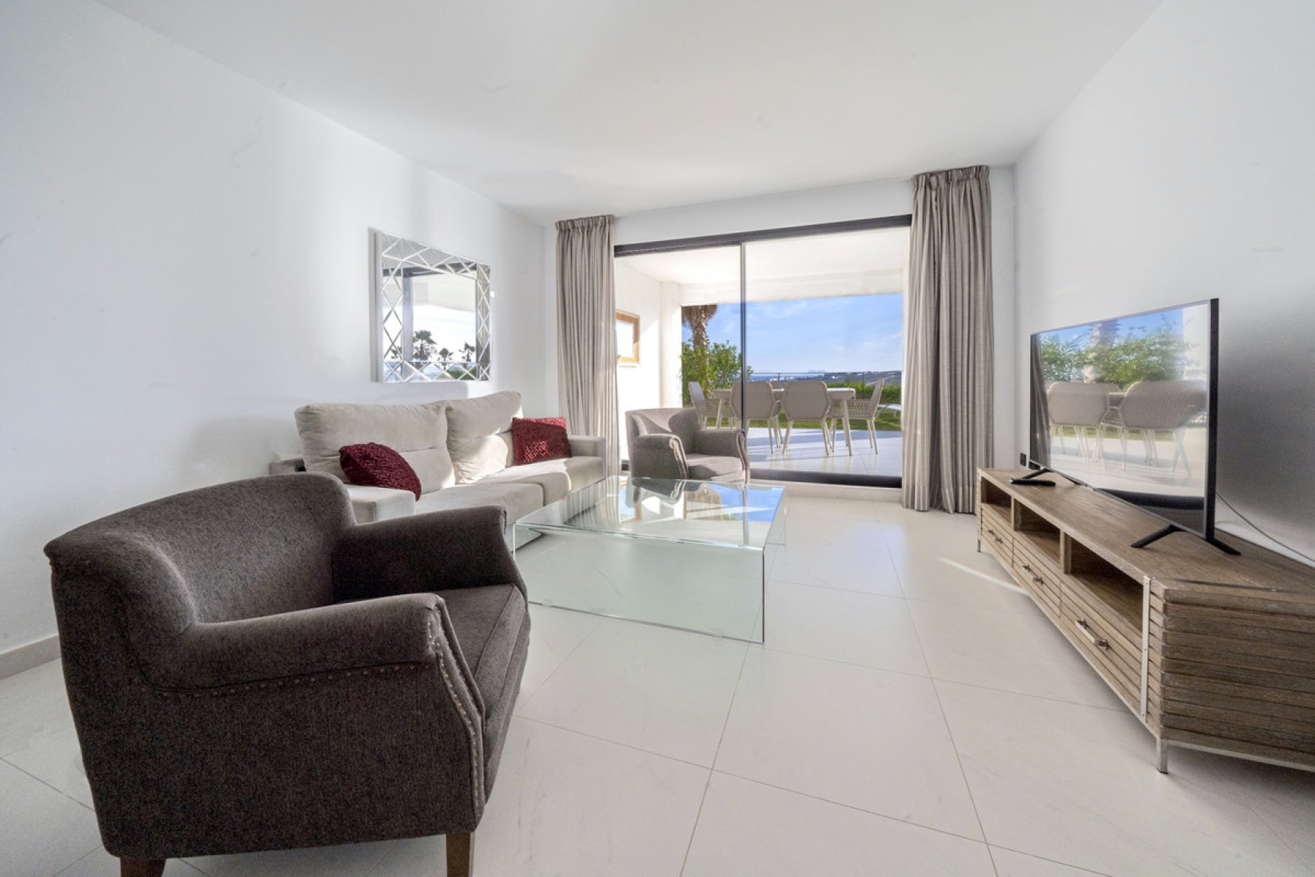 Resale - Apartment - Ground Floor Apartment - Estepona - Estepona Centro