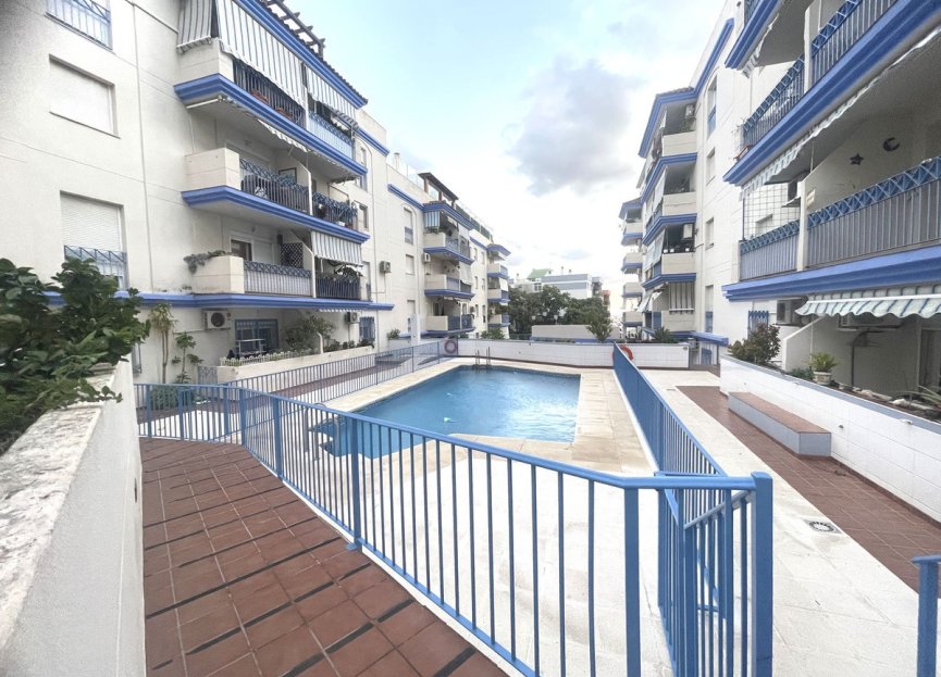 Resale - Apartment - Ground Floor Apartment - Estepona - Estepona Centro