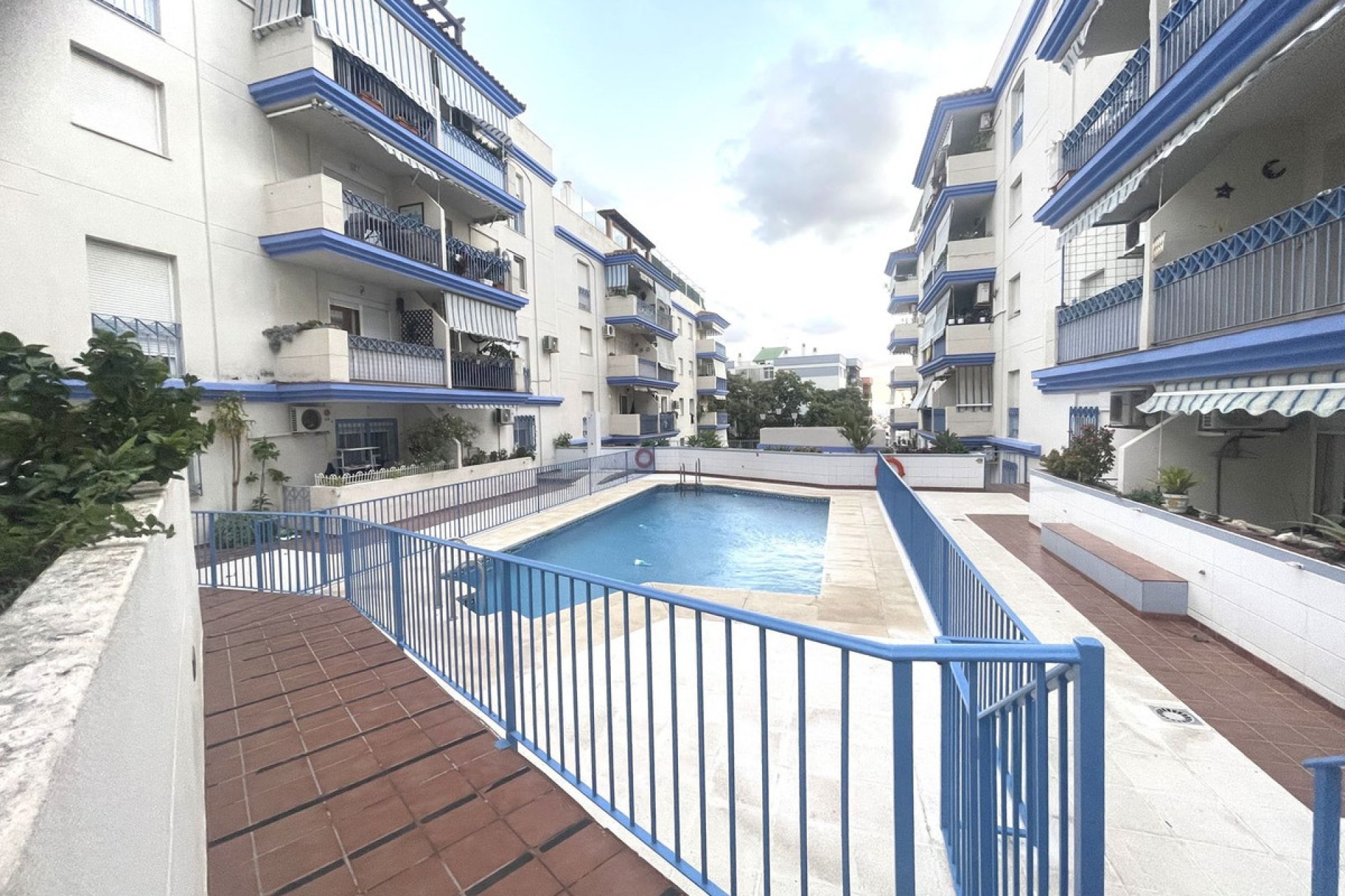 Resale - Apartment - Ground Floor Apartment - Estepona - Estepona Centro