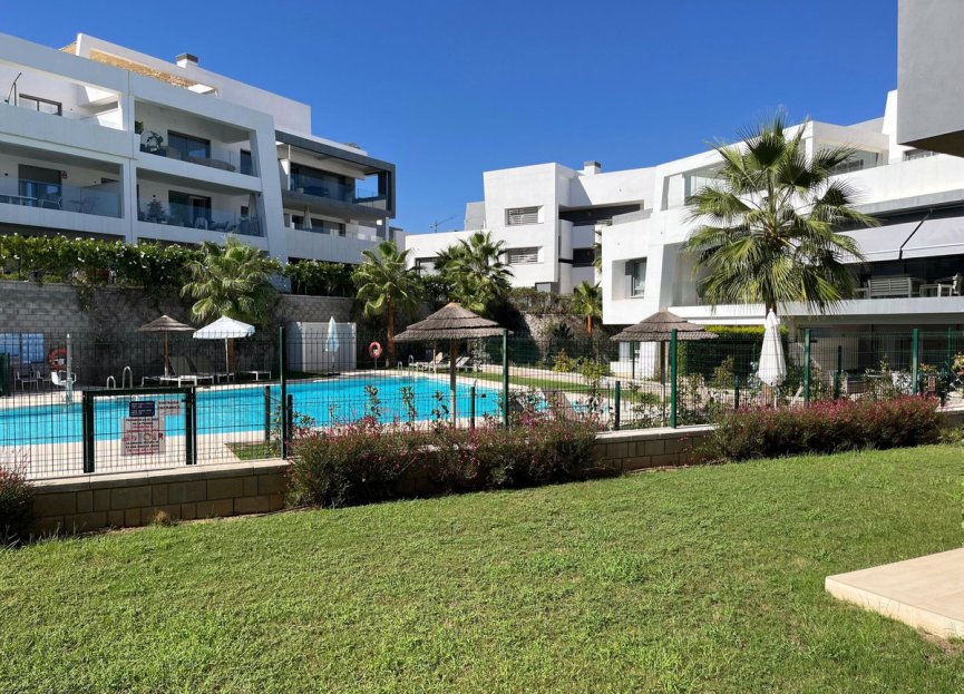 Resale - Apartment - Ground Floor Apartment - Estepona - Estepona Centro