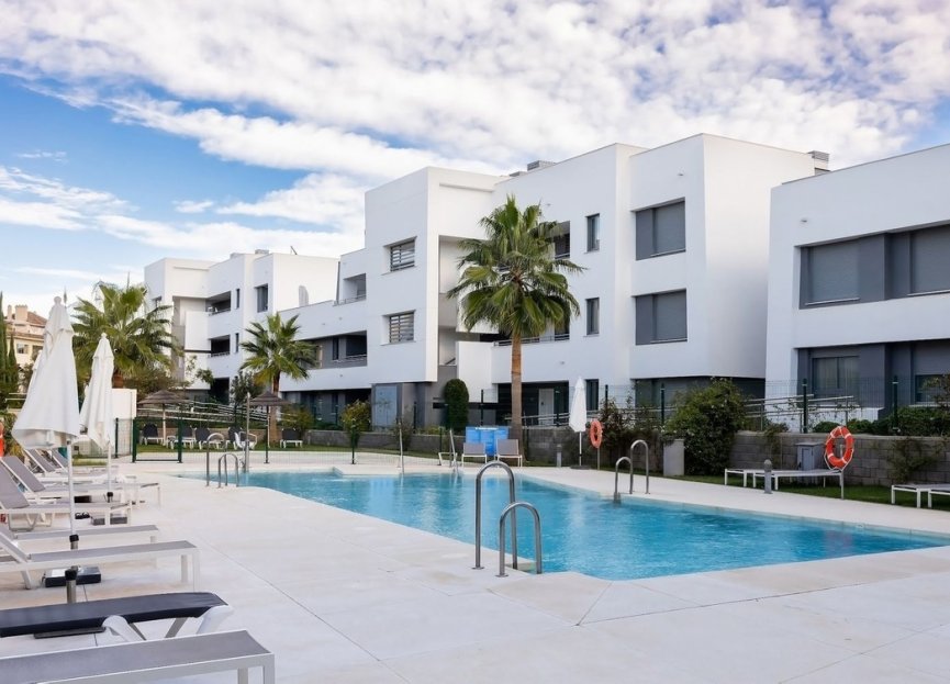 Resale - Apartment - Ground Floor Apartment - Estepona - Estepona Centro