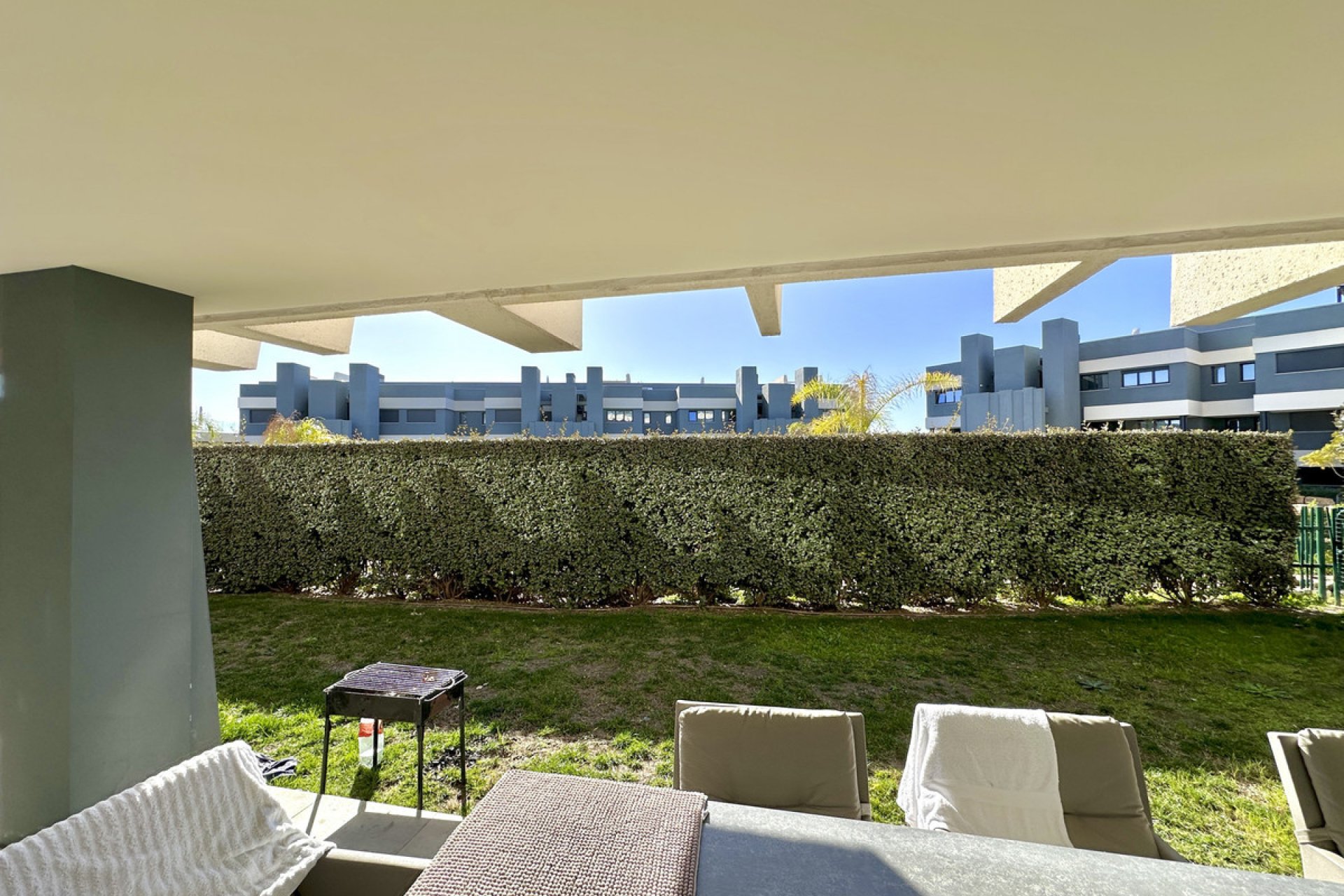 Resale - Apartment - Ground Floor Apartment - Estepona - Estepona Centro