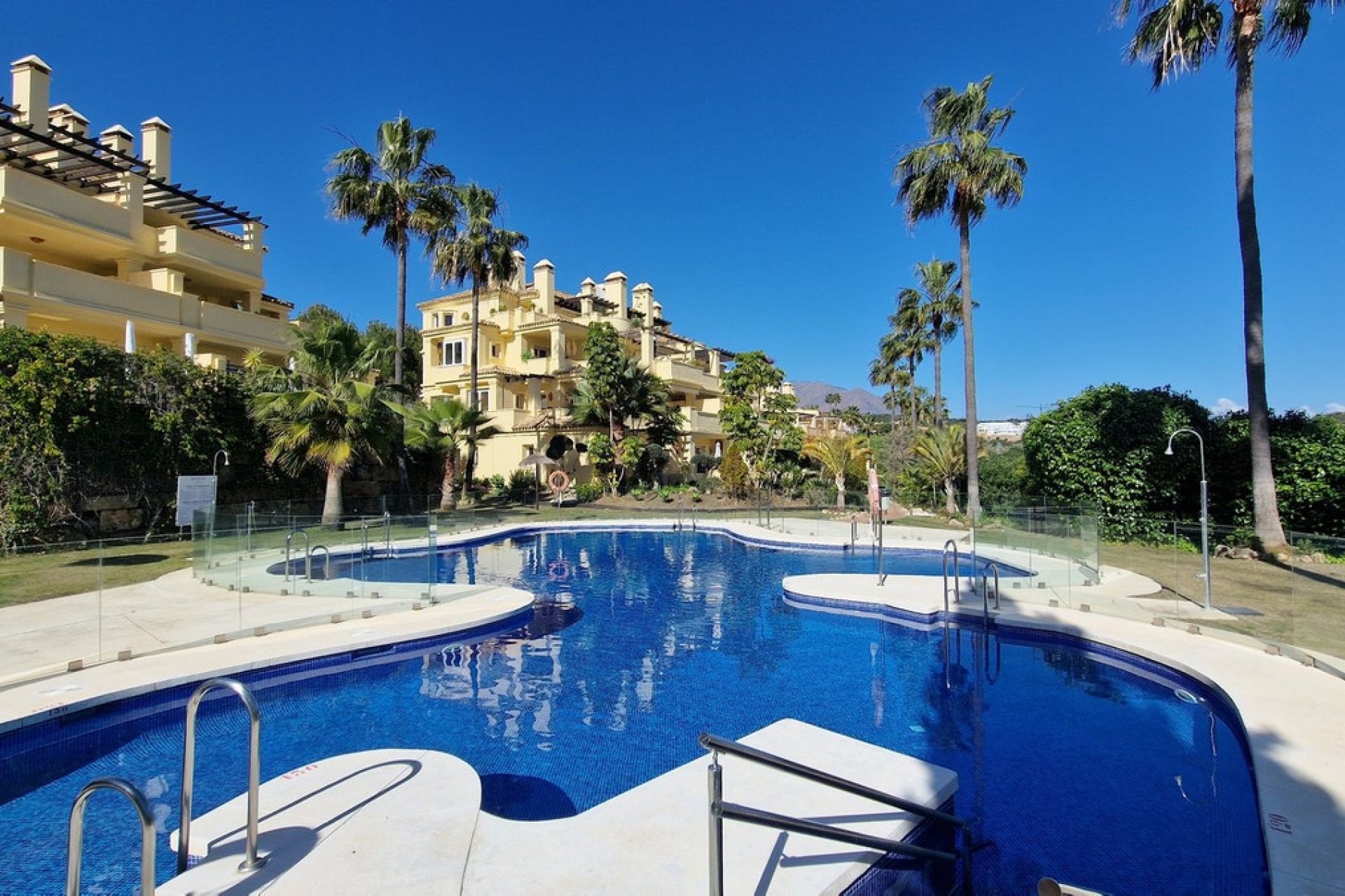 Resale - Apartment - Ground Floor Apartment - Estepona - Estepona Centro