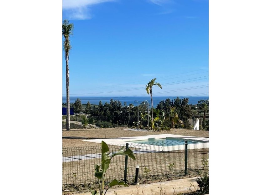 Resale - Apartment - Ground Floor Apartment - Estepona - Estepona Centro