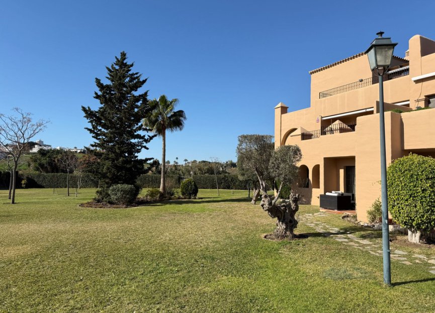 Resale - Apartment - Ground Floor Apartment - Estepona - Estepona Centro