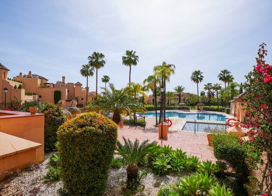 Resale - Apartment - Ground Floor Apartment - Estepona - Estepona Centro