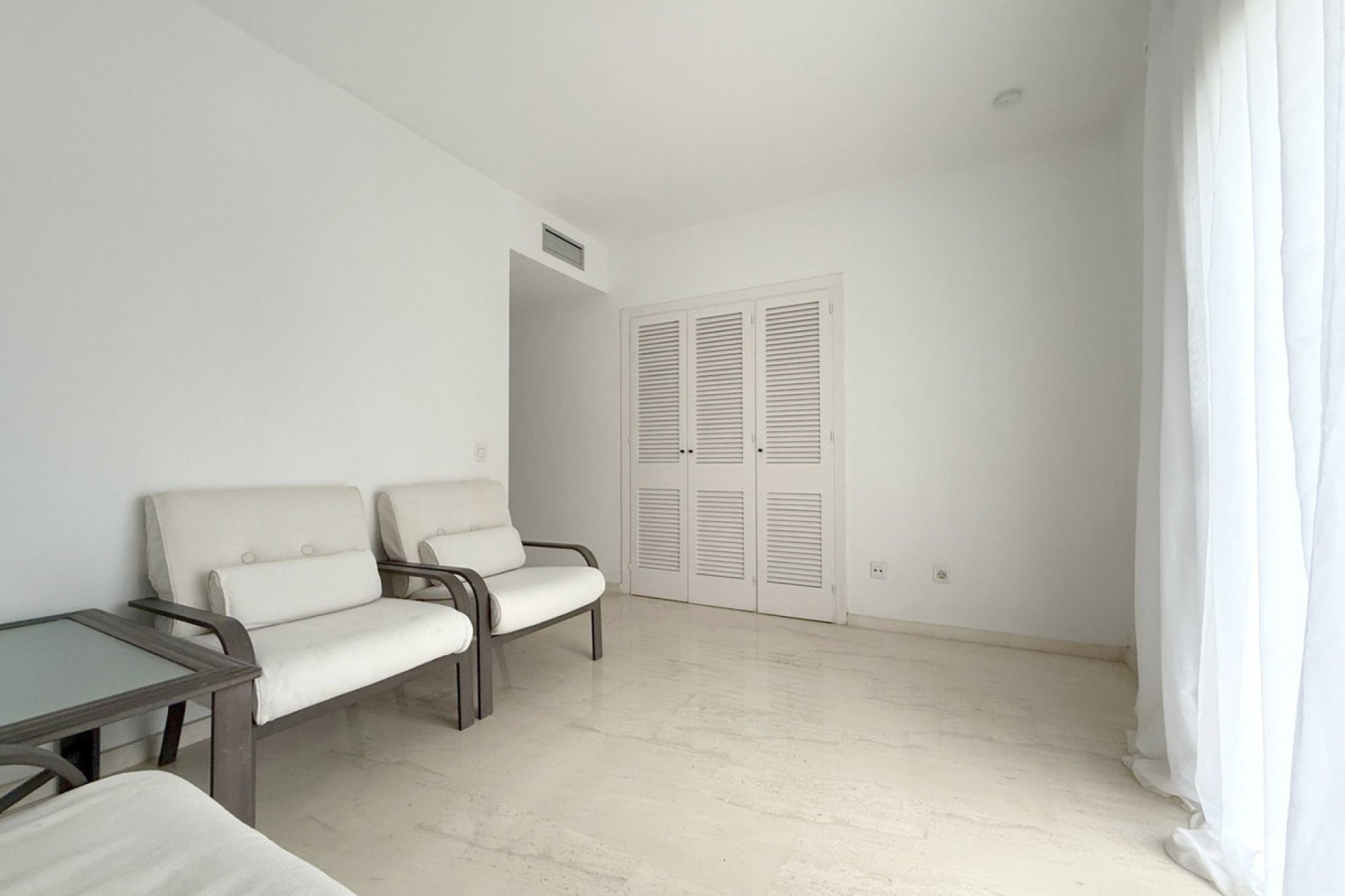 Resale - Apartment - Ground Floor Apartment - Estepona - Estepona Centro