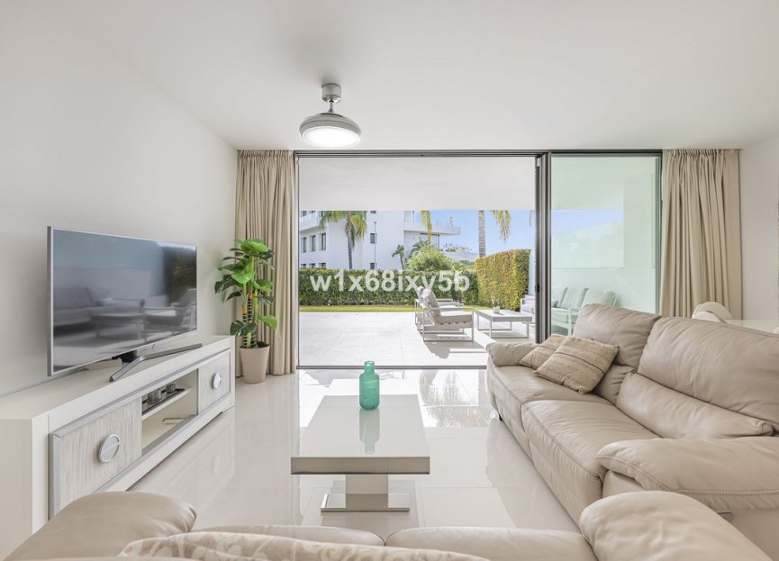 Resale - Apartment - Ground Floor Apartment - Estepona - Estepona Centro